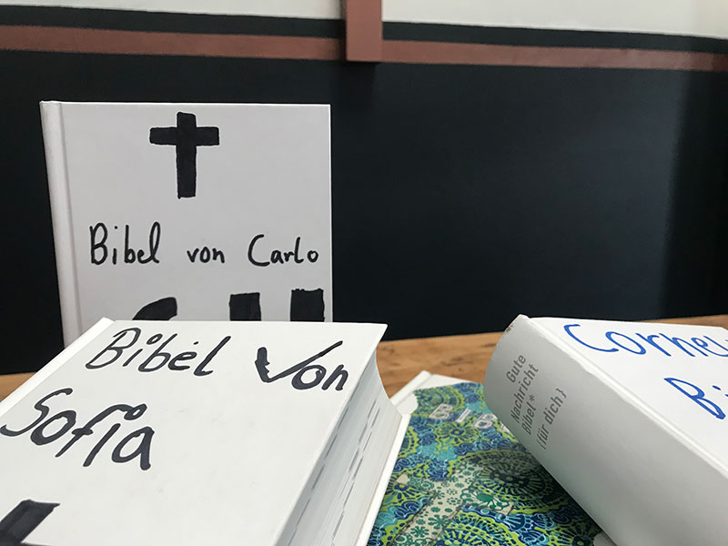 Selbst gestaltete Bibeln